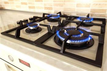 Bếp gas công nghiệp là gì? Kinh nghiệm chọn mua bếp gas công nghiệp